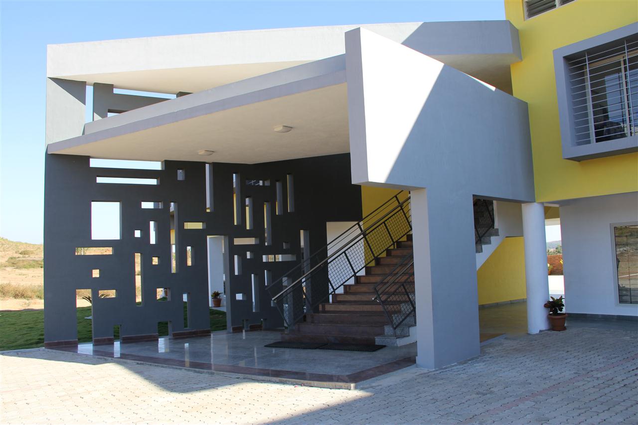 The Summit School - Managed by Hippocampus — campus life
